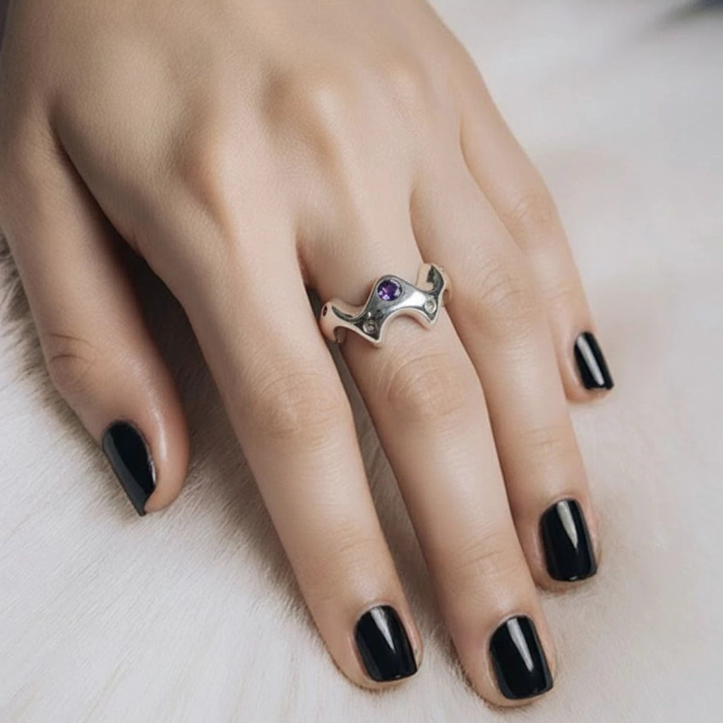 Sterling Silver Ring – Organic Sea Slug Design with Gemstone by Tg-Jewellery By Tamara Gervasio (sea-slug-ring-sterling-silver-925-with-cabochon-iolite-peridot-or-garnet)
