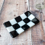 15x8cm Chequered White/Colour Medium Tray - Bullseye Collection