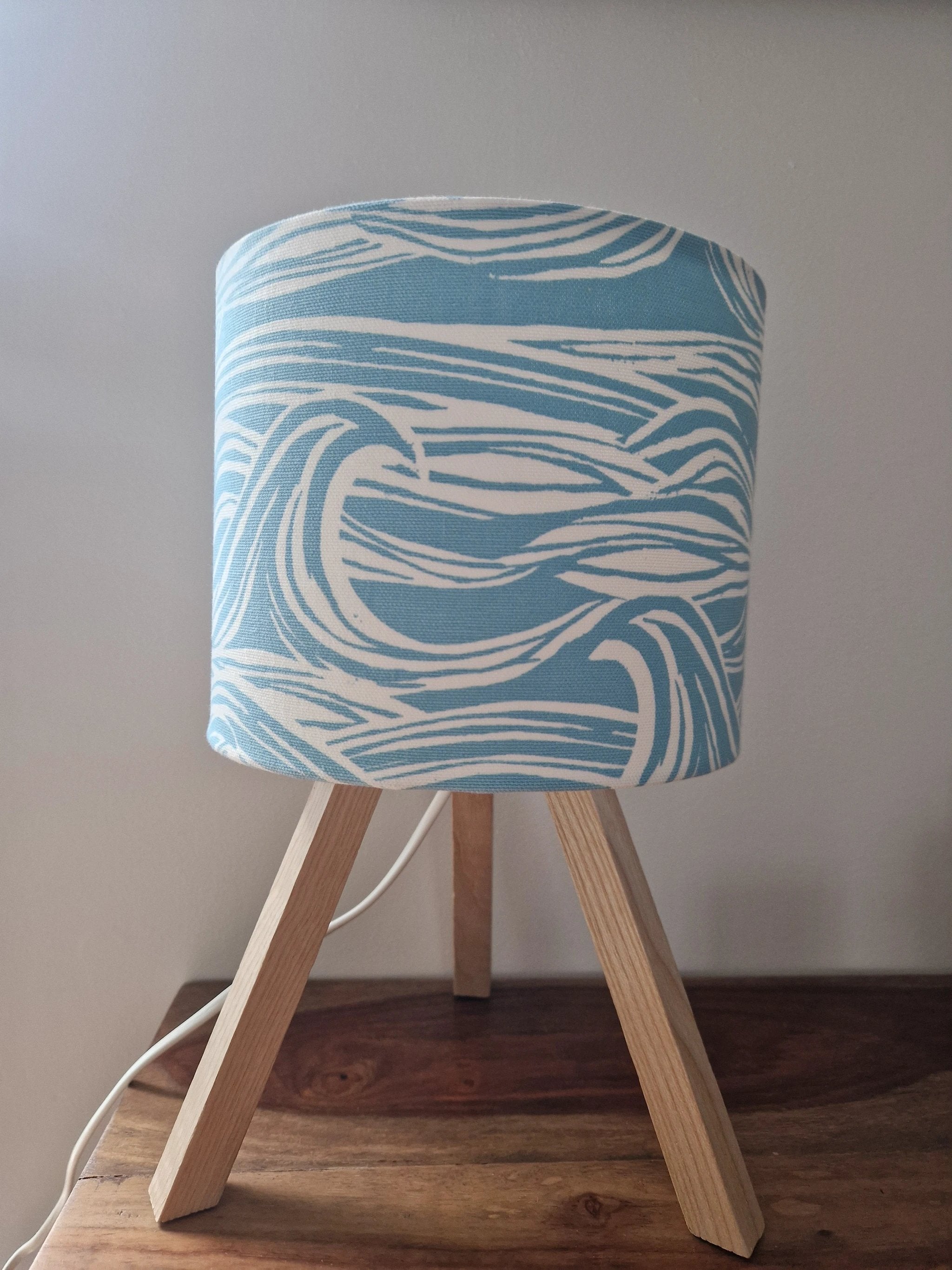 Coastal Lampshade – Handcrafted Wave Design for Cosy Spaces by Sailing Sea Shades (small-wave-lampshade)