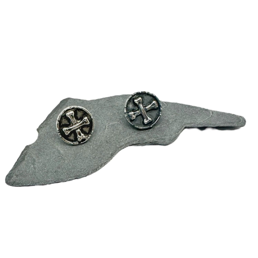 Skull Stud Earrings - Handcrafted Sterling Silver Gothic Style by Tg-Jewellery By Tamara Gervasio (bones-skull-medaglie-coin-stud-sterling-silver-925-handcrafted)