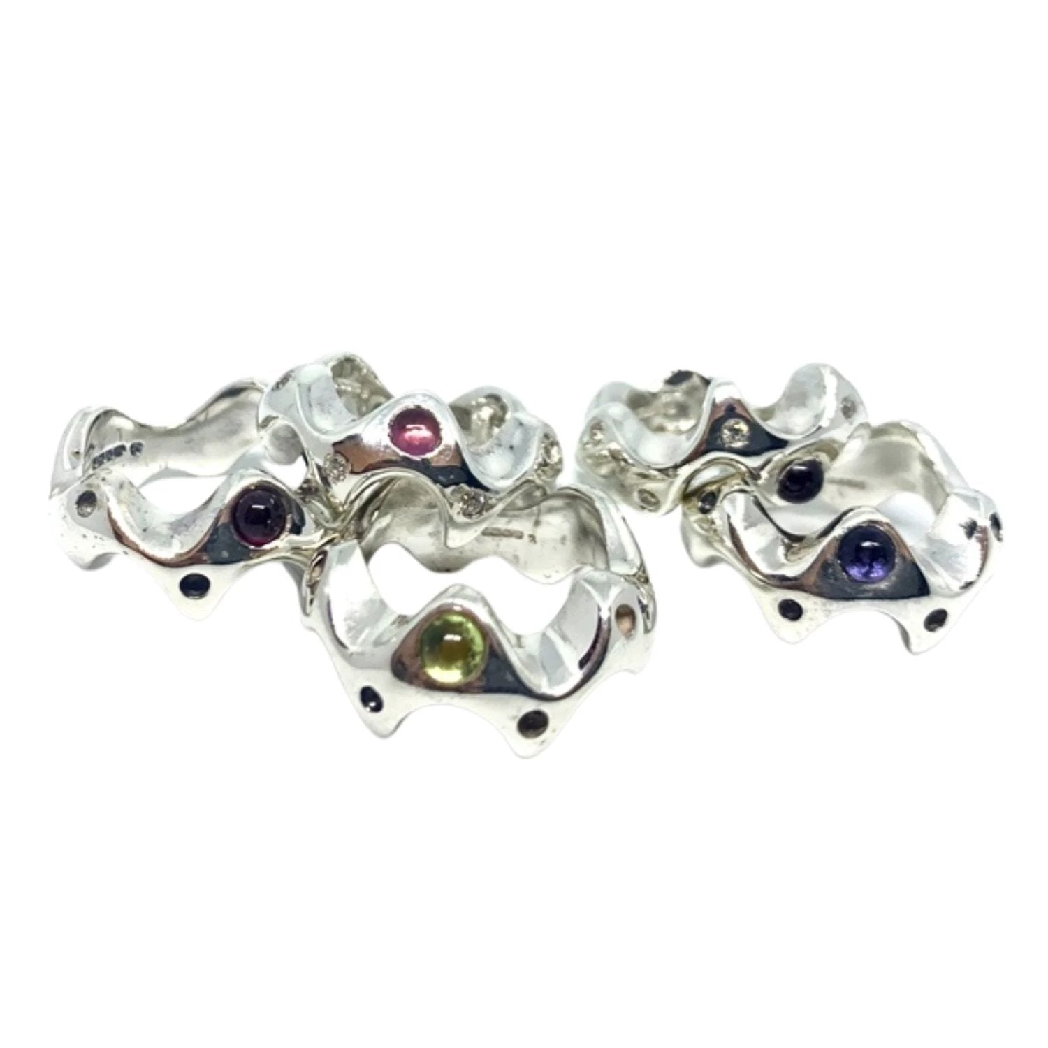 Sterling Silver Ring – Organic Sea Slug Design with Gemstone by Tg-Jewellery By Tamara Gervasio (sea-slug-ring-sterling-silver-925-with-cabochon-iolite-peridot-or-garnet)