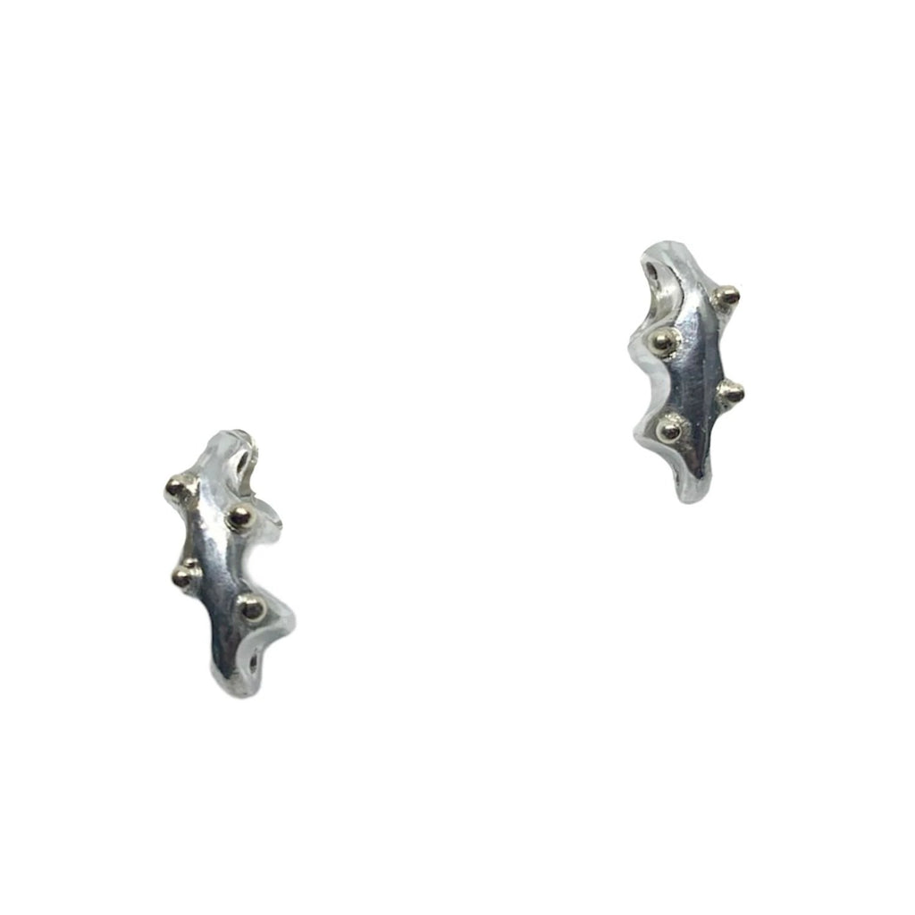 Silver Stud Earrings – Handmade Sea Slug Design with Gold Detail by Tg-Jewellery By Tamara Gervasio (sea-slug-stud-earrings-sterling-silver-18ct-yellow-gold)