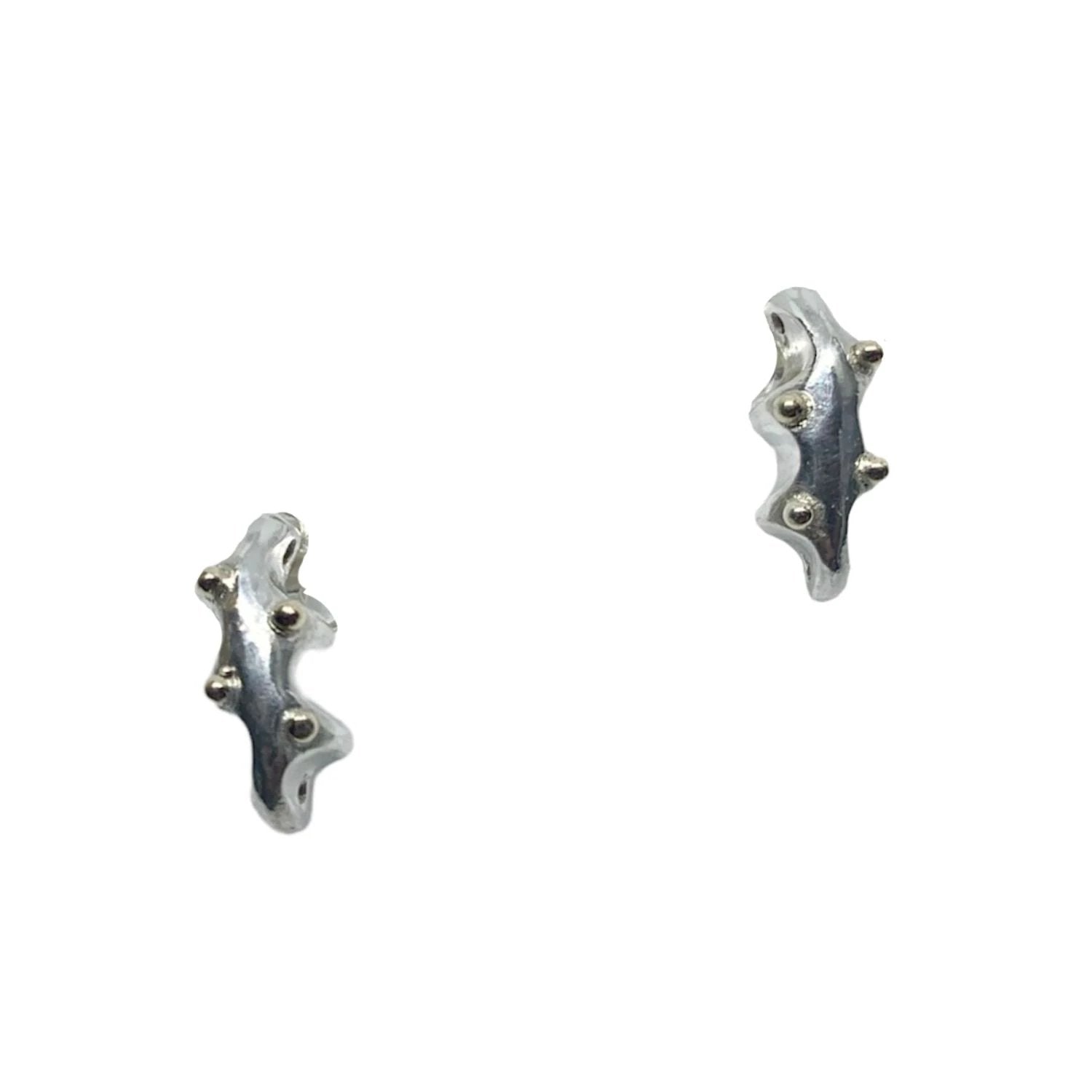 Silver Stud Earrings – Handmade Sea Slug Design with Gold Detail by Tg-Jewellery By Tamara Gervasio (sea-slug-stud-earrings-sterling-silver-18ct-yellow-gold)
