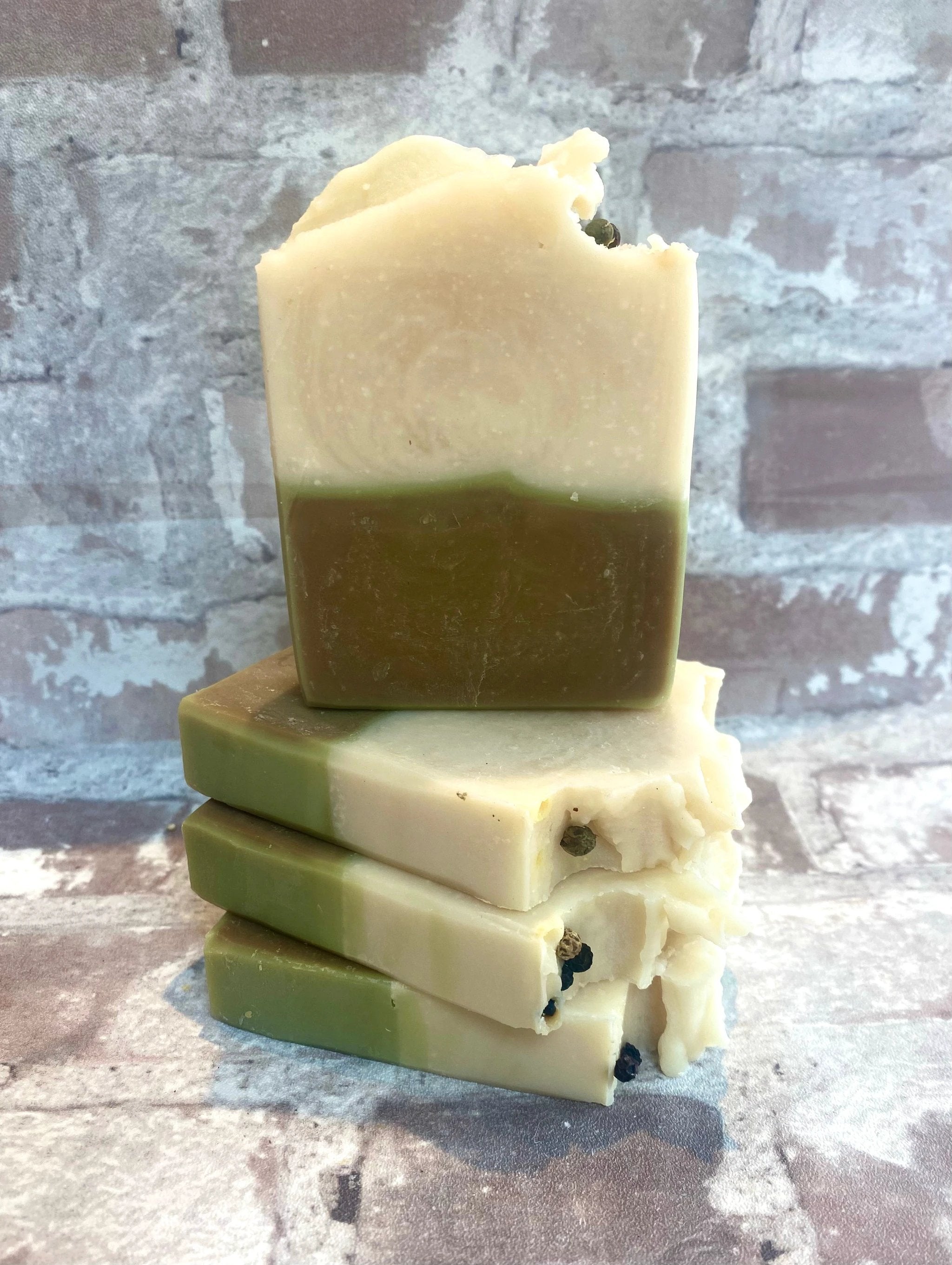 Handmade Soap – Cornish Cider with Peppercorns by Kernow Soap (cornish-cider-soap)