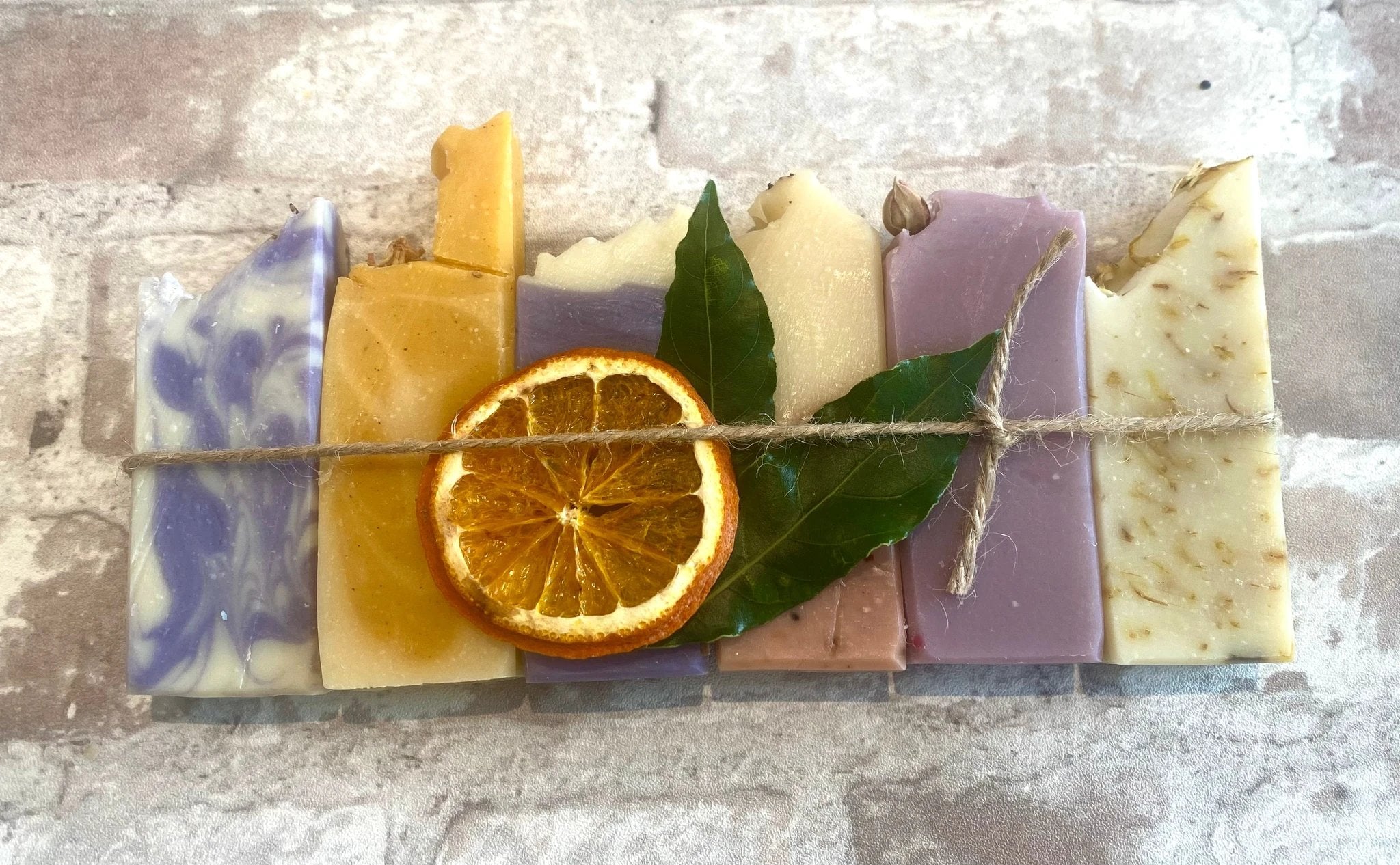 Natural Soap Gift Set – Six Floral Fragrances from Cornwall by Kernow Soap (floral-fragrance-soap-gift-box)