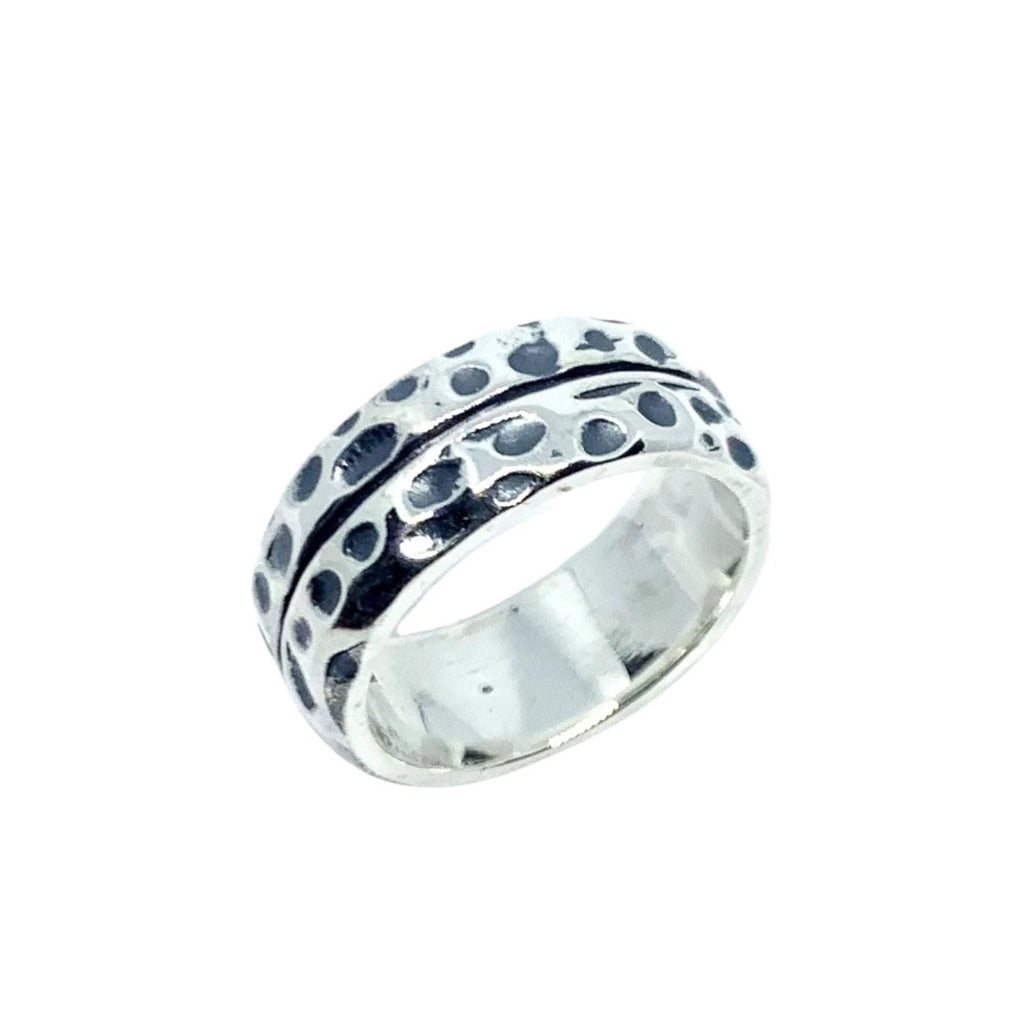 Chunky Silver Ring - Handmade Statement Jewellery by Tg-Jewellery By Tamara Gervasio (effect-ring-sterling-silver-925-handmade-statement-jewellery)