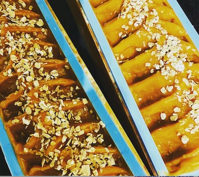 Honey Oat Soap – Naturally Hydrates Dry & Sensitive Skin by Kernow Soap (honey-oat-soap)