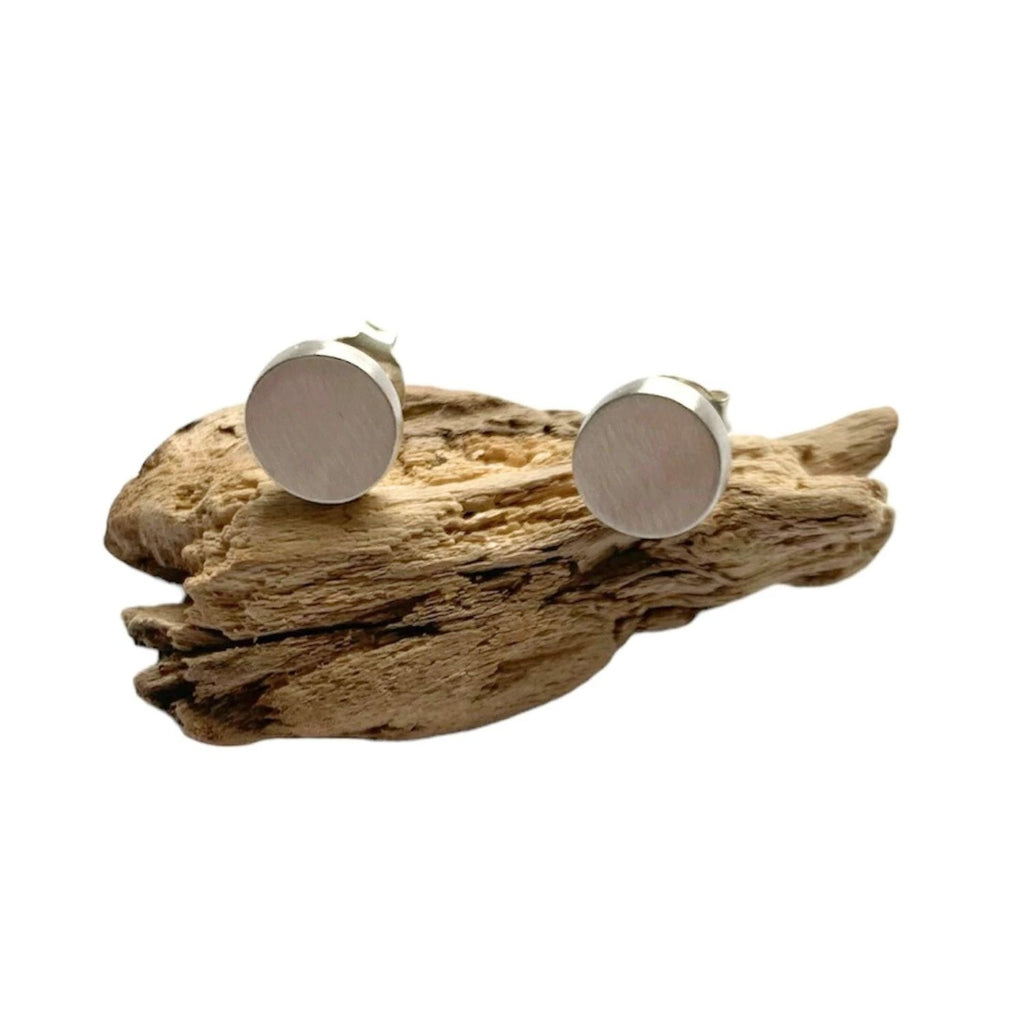 Sterling Silver Stud Earrings – Handmade Circle Design by Tg-Jewellery By Tamara Gervasio (circle-stud-earrings-sterling-silver-handmade)